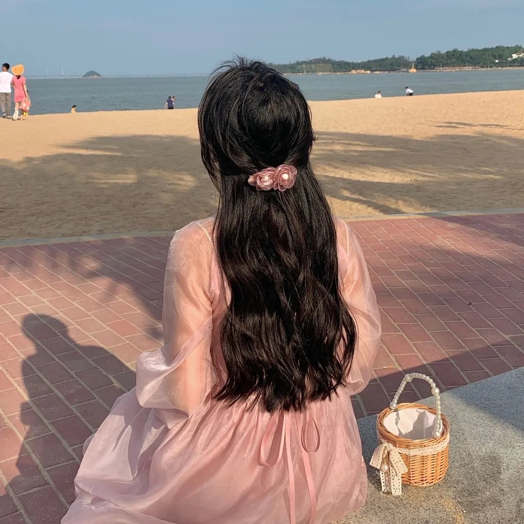 女仆们